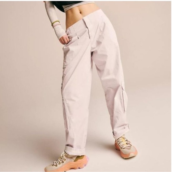 Mesmerize Me Pants -
COLOR- BLOSSOM
NWOT
FP Movement - Picture 1 of 9